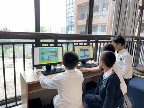 两江新区升级课后延时服务 破解“三点半”难题 为民办实事见实效